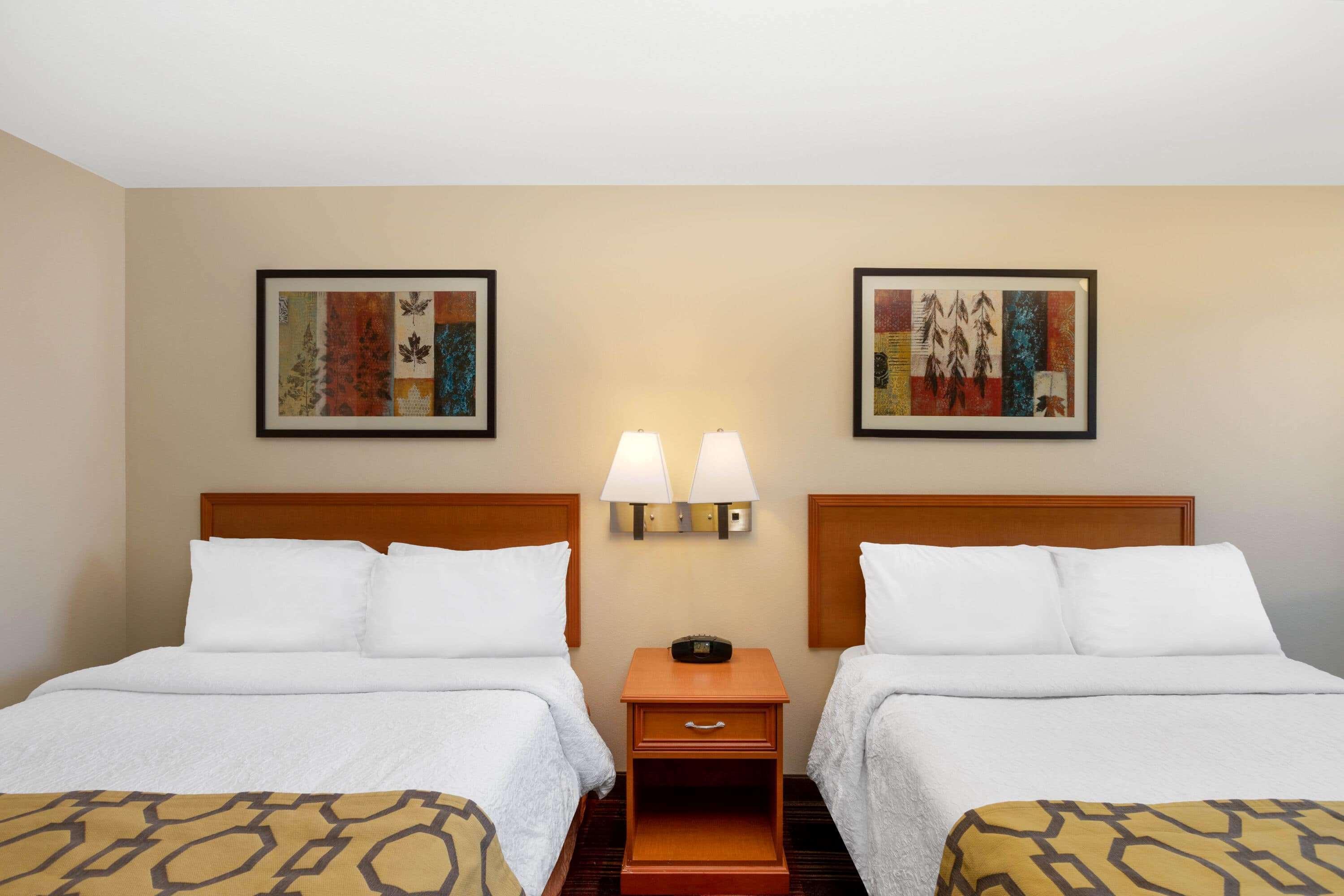 Baymont By Wyndham Spearfish Hotel Exterior foto