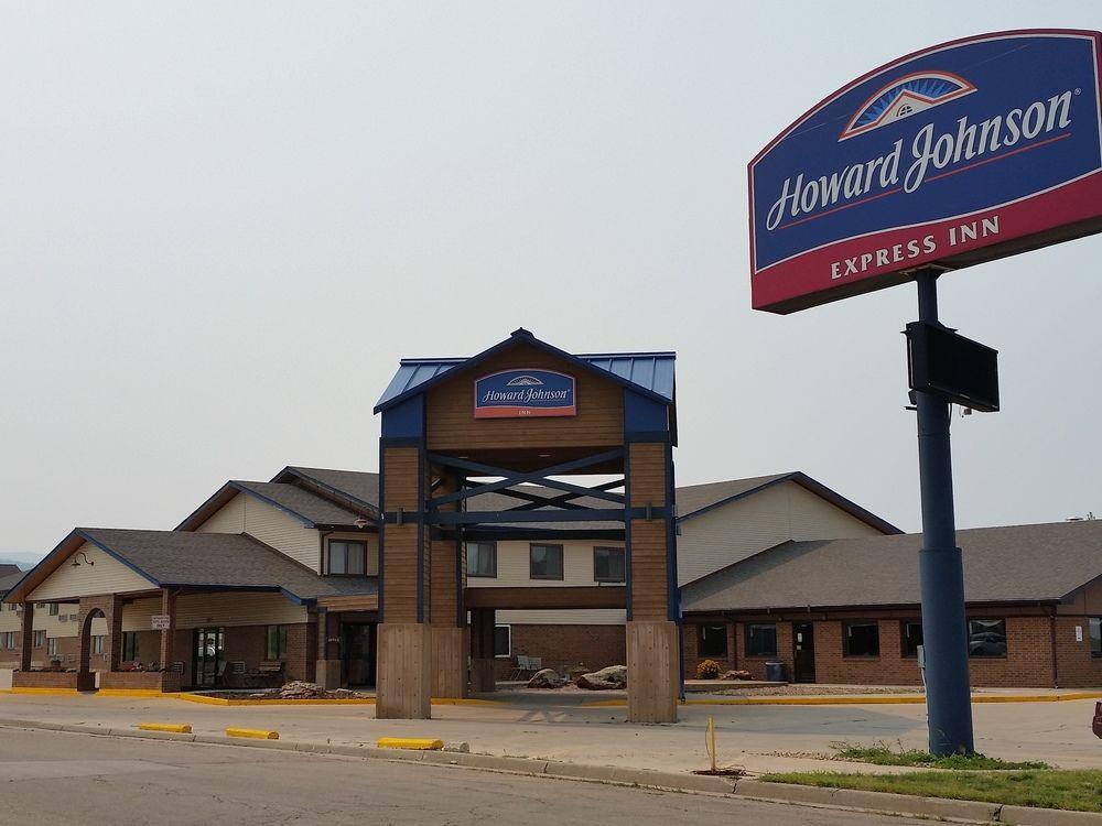 Baymont By Wyndham Spearfish Hotel Exterior foto